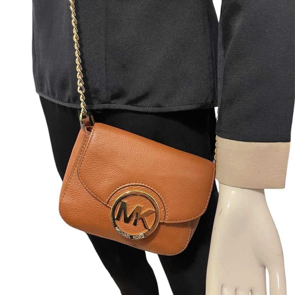 MICHAEL Michael Kors Small Pebbled Leather Crossbody Bag Purse with chain straps